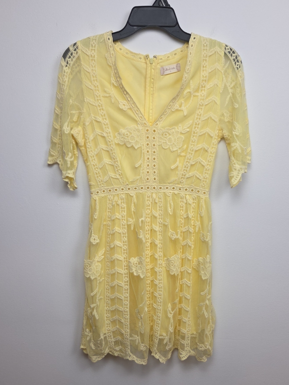 Altar’d State Butter Yellow Floral Lace Feminine Boho Cottagecore Dress Small